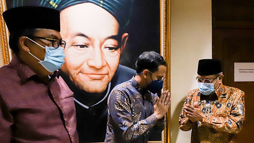 Nama KH Hasyim Asy'ari Tidak Masuk Kamus Sejarah, Nadiem Makarim Minta Maaf - Bagian 1