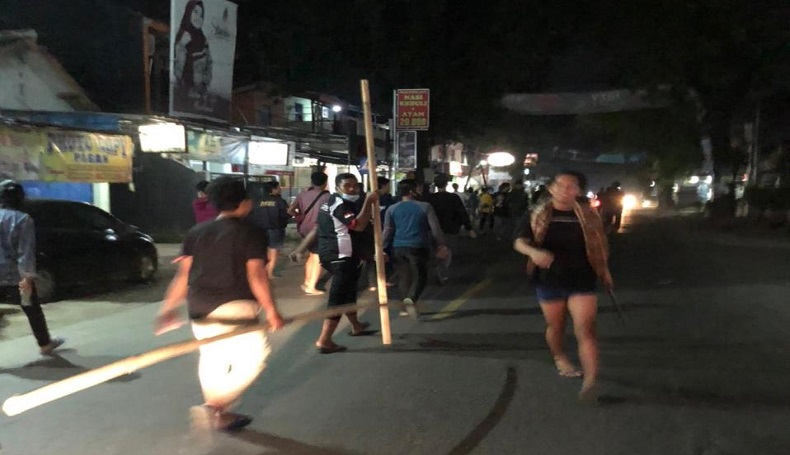 Massa Tak Dikenal Serang Warga di Cikampek Karawang, Belasan Orang Terluka Parah
