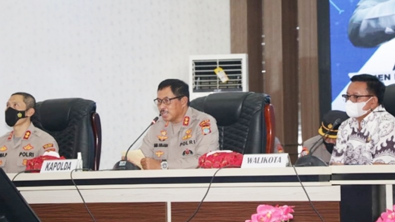 title Kapolda Irjen Nana Sudjana Puji Toleransi Beragama di Sulut Kapolda Irjen Nana Sudjana Puji Toleransi Beragama di Sulut