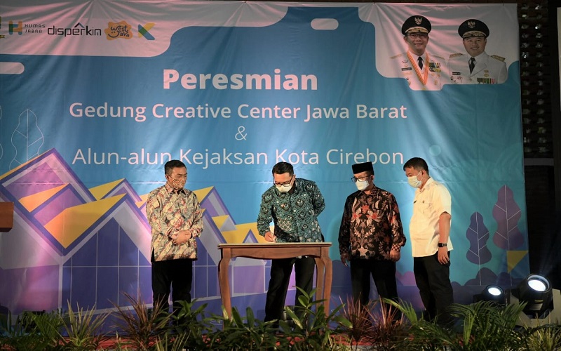 Resmikan Creative Center di Cirebon, Ridwan Kamil: Diinvestasikan untuk Kemajuan Generasi Muda