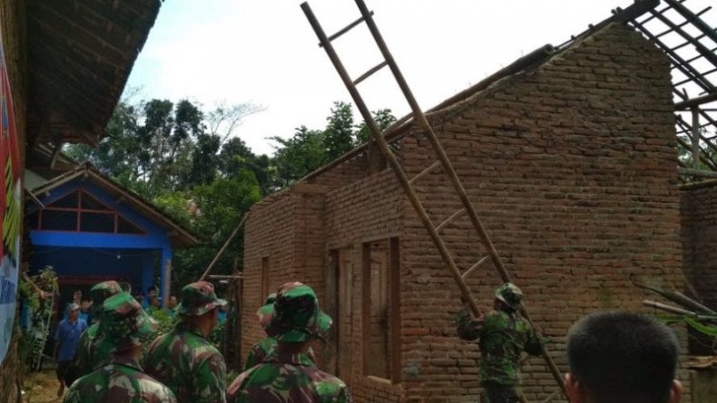 Kodim Kudus Tahun Ini Targetkan Perbaiki 15 Rumah Tidak Layak Huni 