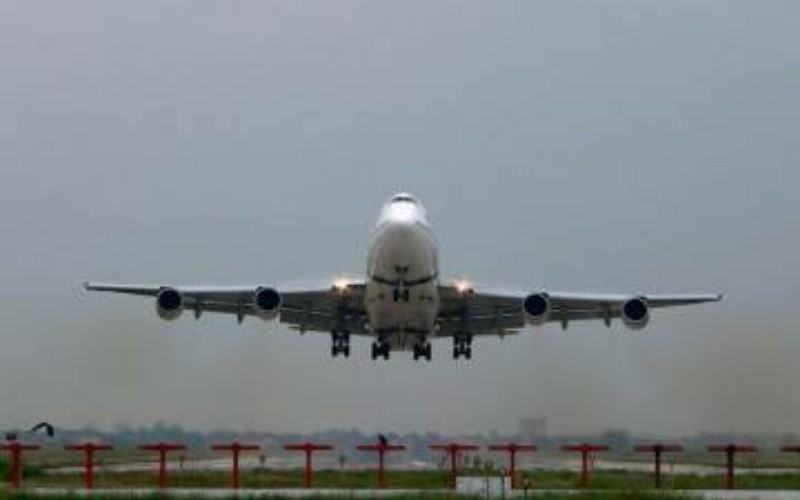 Kemenhub Larang Penerbangan dari India Masuk Indonesia