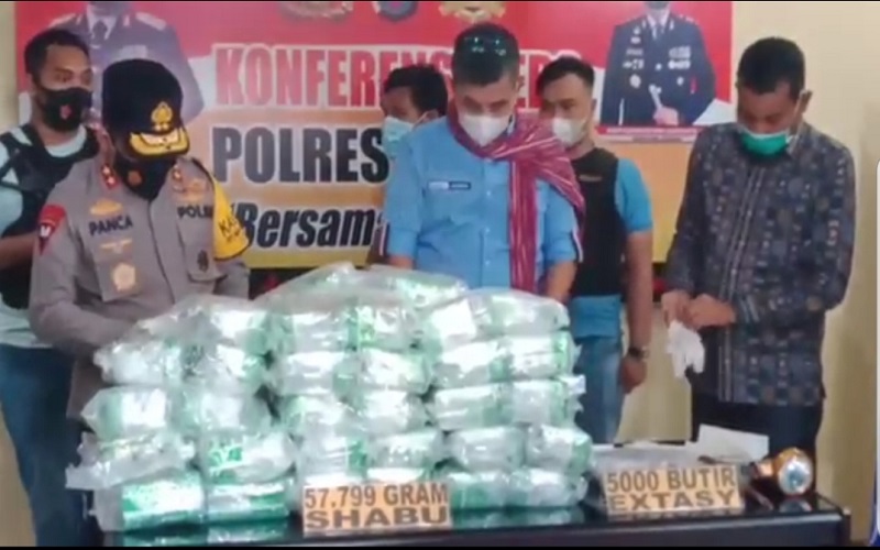 Polres Asahan Gagalkan Penyelundupan 57 Kg Sabu dan 5.000 Butir Pil Ekstasi