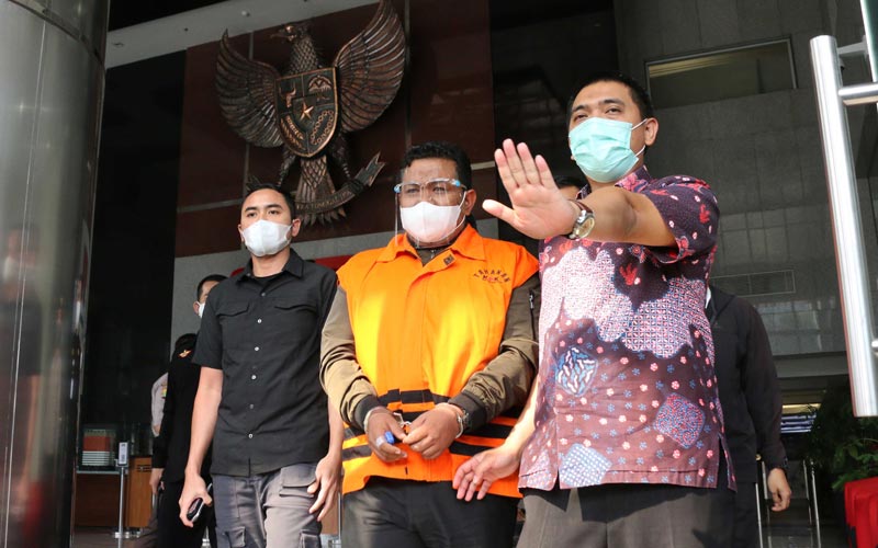 Jadi Tersangka Suap, KPK Tahan Wali Kota Tanjungbalai M Syahrial - Bagian 2