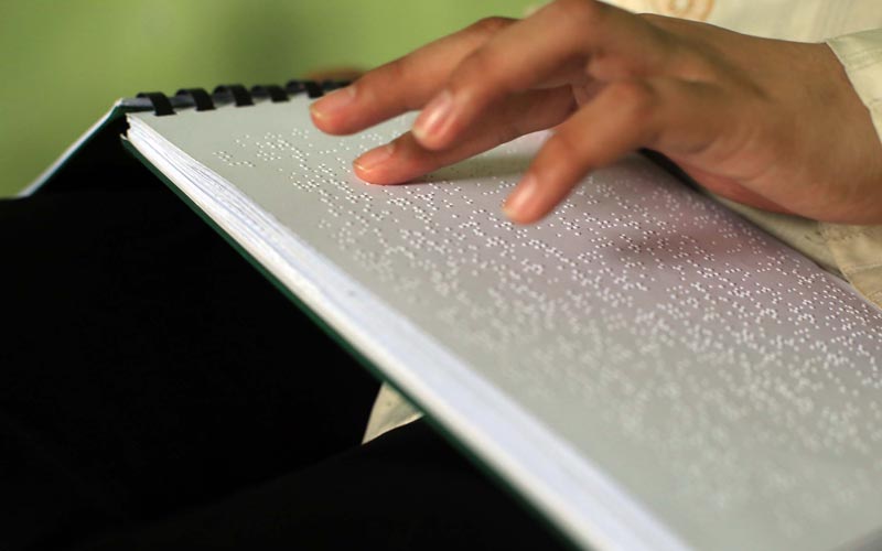 Melihat Aktivitas Tadarus Pelajar Tunanetra di Yayasan Raudlatul Makfufin  - Bagian 4