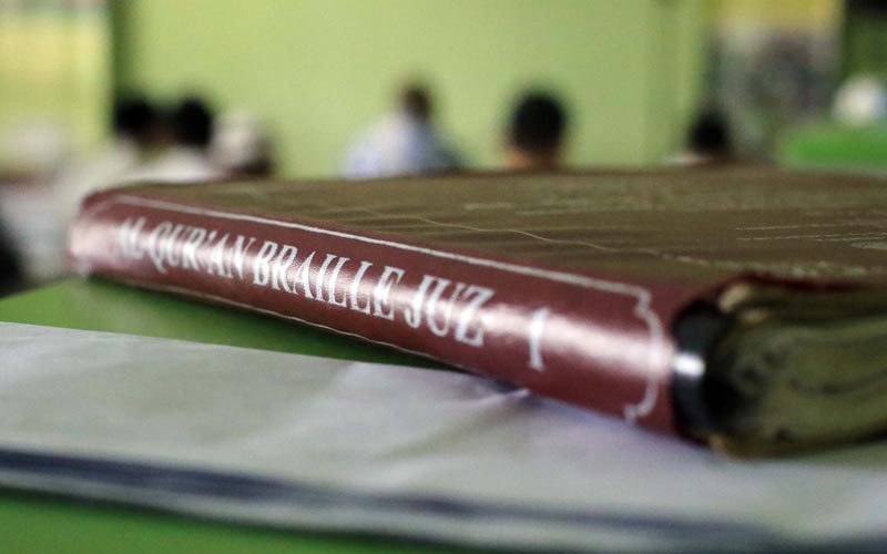 Melihat Aktivitas Tadarus Pelajar Tunanetra di Yayasan Raudlatul Makfufin  - Bagian 6