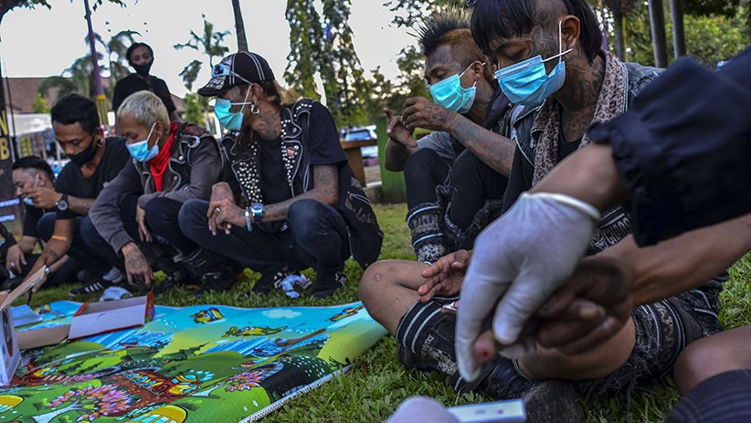 BNN Ngabuburit Bareng Anak Punk Ciamis Sambil Sosialisasi Bahaya Narkoba - Bagian 2