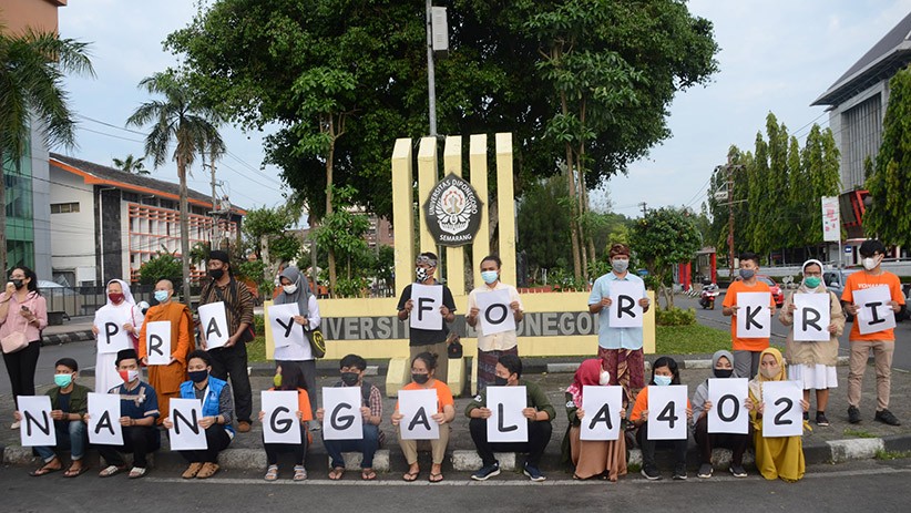 Tokoh Lintas Agama Doa Bersama untuk 53 Awak KRI Nanggala 402 - Bagian 1