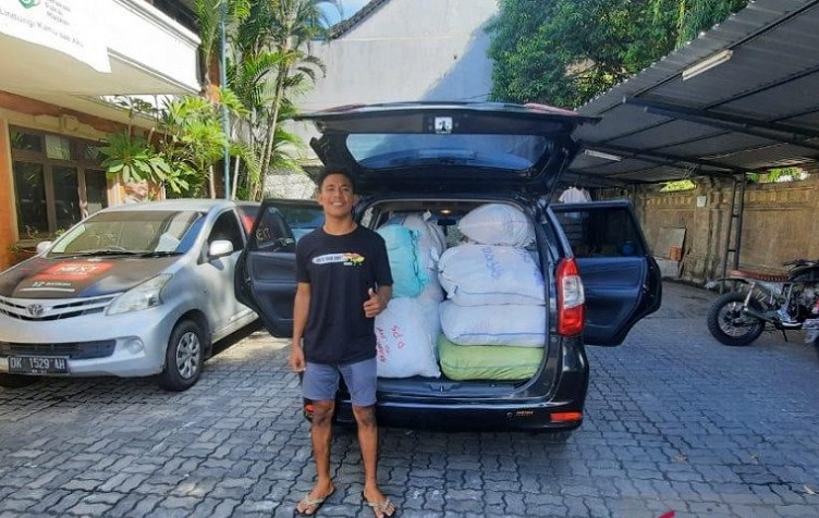 title 12 Klub Motor Bali Galang Bantuan untuk NTT 12 Klub Motor Bali Galang Bantuan untuk NTT