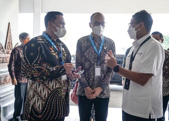  Sandiaga Uno Bakal Pasang Kereta Gantung di Kawasan Borobudur