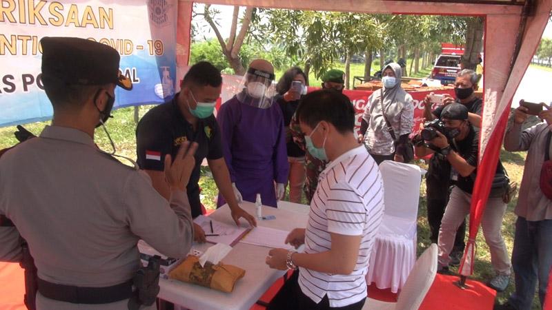  Razia Prokes Pemudik, Polisi Jaring WNA China Tak Bawa Surat Bebas Covid-19