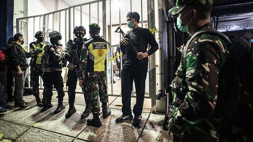 Munarman Ditangkap, Markas FPI Petamburan Digeledah terkait Terorisme - Bagian 3