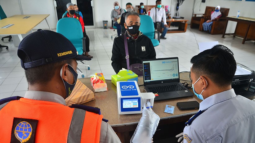 Layanan Tes GeNose Gratis di Terminal Bus Tipe A Jati - Bagian 2