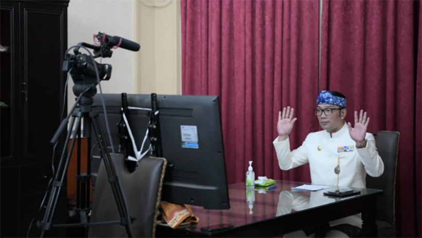 Ridwan Kamil Serah Terima 25.000 Antigen Produksi Jawa Barat - Bagian 1