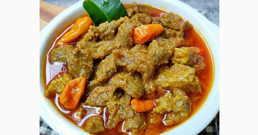 Gulai Ayam Padang: Kelezatan Rempah yang Menggoda Selera