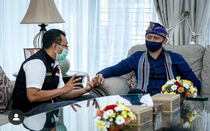 Ditodong Pertanyaan Maju Pilpres dengan Gubernur NTB, AHY: Pembicaraan Masih Jauh