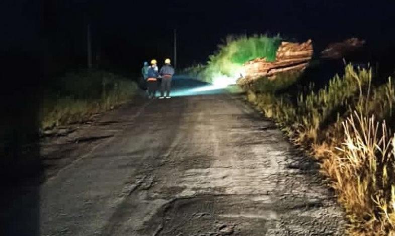 Kawah Sileri Dieng Erupsi Freatik, Lontarkan Lumpur dan ...