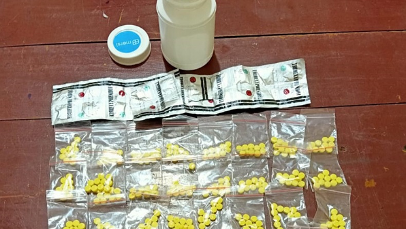 Edarkan Ratusan Butir Trihexyphenidyl, Perempuan Muda Ditangkap Polres Kotamobagu