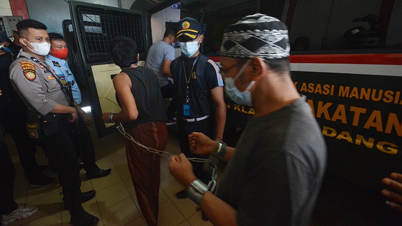 Tangan Dirantai, 8 Napi Berusaha Kabur Dipindahkan ke Lapas Palembang