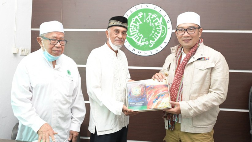 Kang Emil Mengajukan Diri Bantu Pembangunan Masjid di NTT - Bagian 1