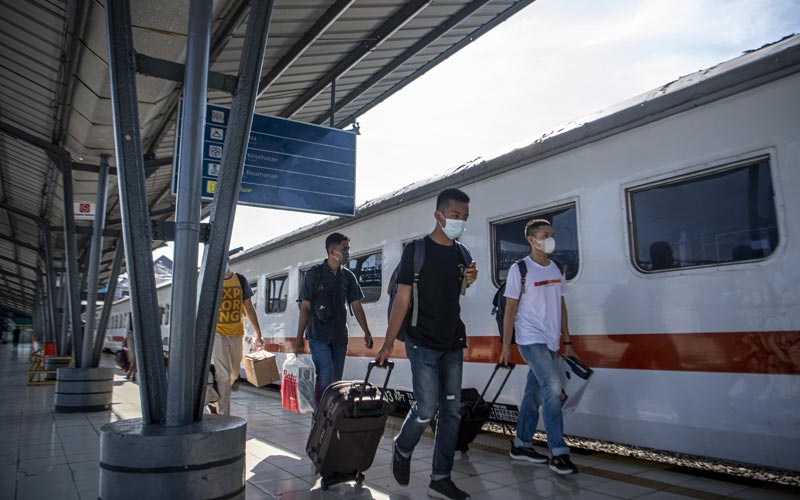  Begini Suasana Mudik Awal di Stasiun Kertapati Palembang - Bagian 4