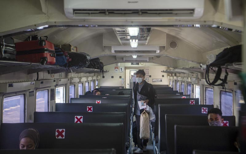  Begini Suasana Mudik Awal di Stasiun Kertapati Palembang - Bagian 5