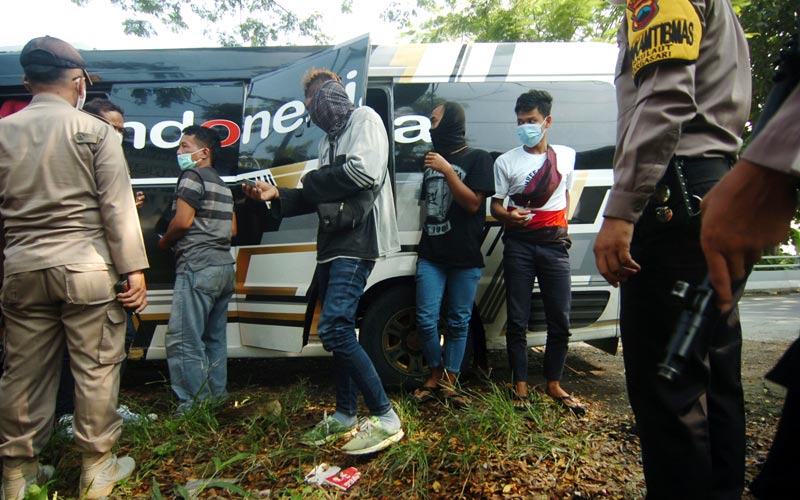  Polres Tegal Gelar Operasi Pengetatan Jalur Mudik - Bagian 3