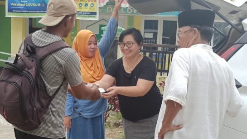 Serap Aspirasi, Reses DPRD Gorontalo Utara Diwarnai Pembagian Takjil 