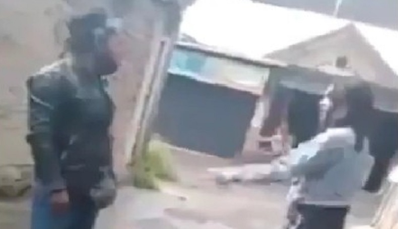 Viral, Suami Istri Cekcok di Jalan Berujung Penusukan 