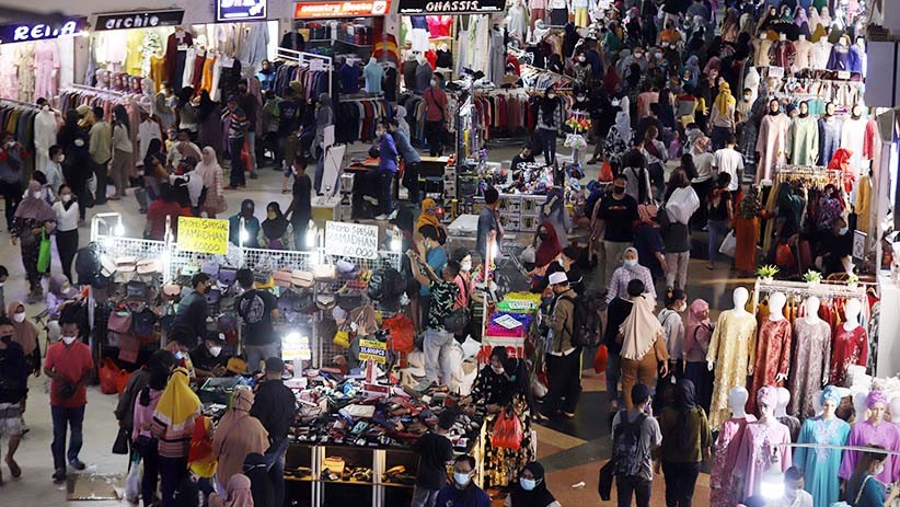 Sempat Membeludak, Begini Penampakan Pasar Tanah Abang Senin Siang - Bagian 1