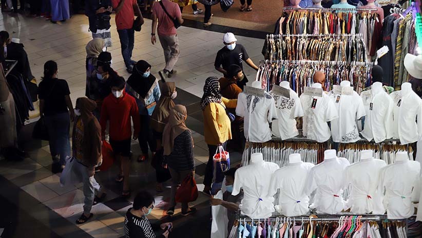 Sempat Membeludak, Begini Penampakan Pasar Tanah Abang Senin Siang - Bagian 6