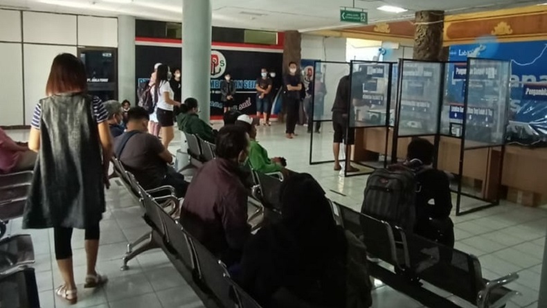 Ratusan Pemudik Mengantre Tes GeNose di Pelabuhan Gilimanuk