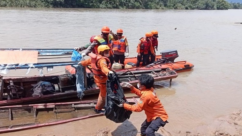 title Tim SAR Kembali Temukan 2 Korban Longsor PLTA Batangtoru Tim SAR Kembali Temukan 2 Korban Longsor PLTA Batangtoru