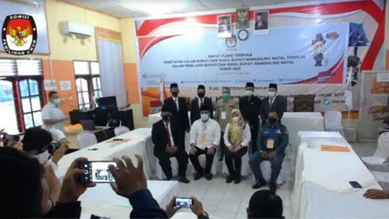 KPU Tetapkan Sukhairi-Atika sebagai Pemenang Pilkada Mandailing Natal 2020