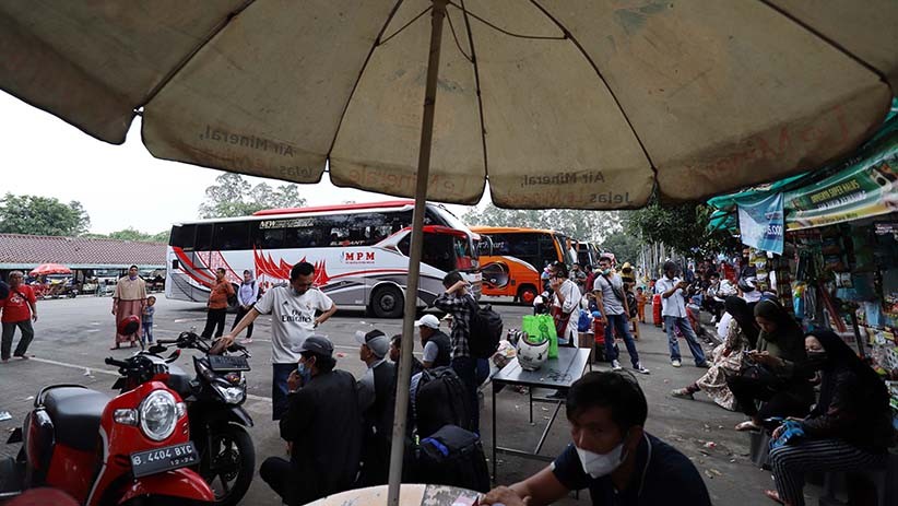 Pemudik Padati Terminal  Poris Plawad Tangerang - Bagian 5