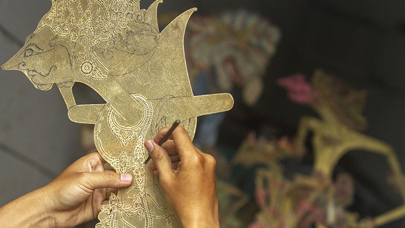 Kerajinan Wayang Kulit, Dijual Rp500.000 hingga Rp3 Juta - Bagian 2