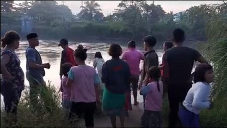 Mandi di Sungai Padang, Bocah 7 Tahun Hilang Tenggelam