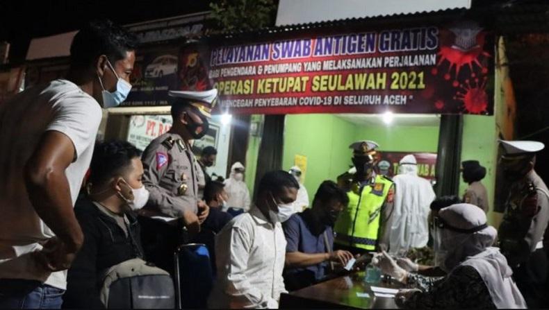 Cegah Penyebaran Covid-19, Ditlantas Polda Aceh Gelar Pelayanan Swap Antigen Gratis