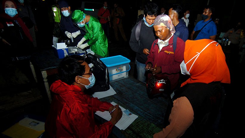 800 Kapal Bersandar di Pelabuhan Jongor Tegal, Nelayan Tes Cepat Antigen - Bagian 1