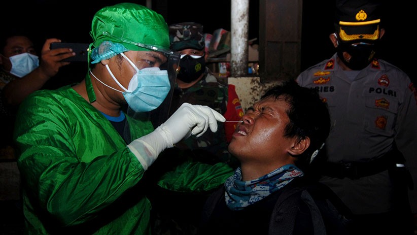 800 Kapal Bersandar di Pelabuhan Jongor Tegal, Nelayan Tes Cepat Antigen - Bagian 2