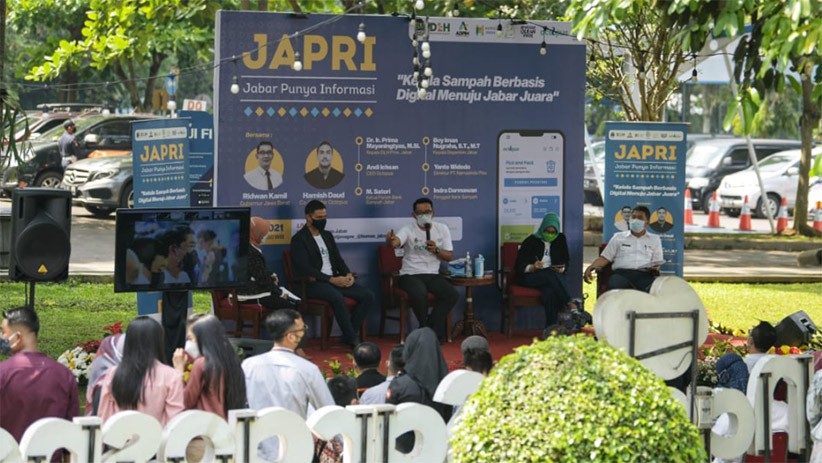 Jabar Juara, Kang Emil Luncurkan Pengelolaan Sampah Berbasis Digital - Bagian 3