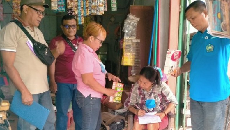 Disperindag Sangihe Sita Sejumlah Bahan Makanan Kedaluwarsa