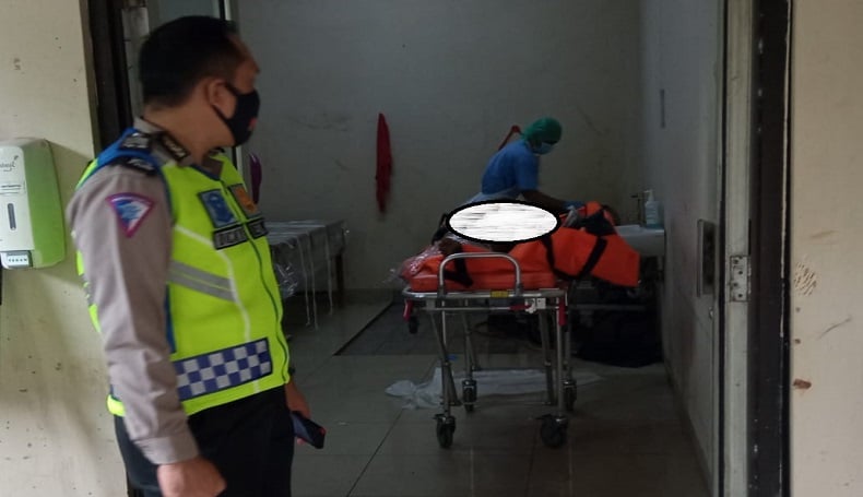 Dihantam Bus, Sopir dan Kernet Tewas saat Betulkan Ban di ...