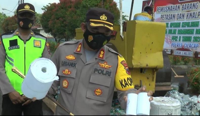 Polres Cilacap Sita Puluhan Ribu Petasan Berdaya Ledak Tinggi, Pemilik Jadi Tersangka