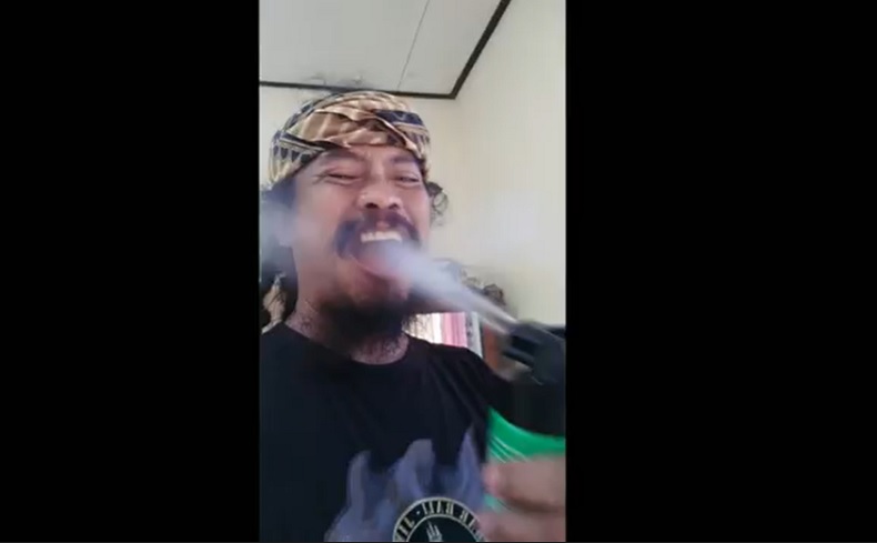 Viral Semprot Pembasmi Serangga ke Mulut, Ki Galang Pamungkas Meninggal Serangan Jantung