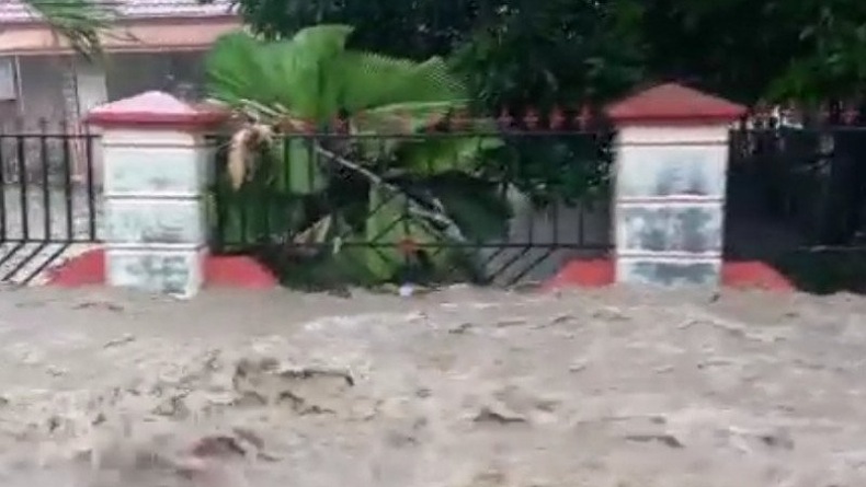 Hujan Deras Guyur Gorontalo, Banjir Landa Pemukiman dan Sawah di 7 Desa 