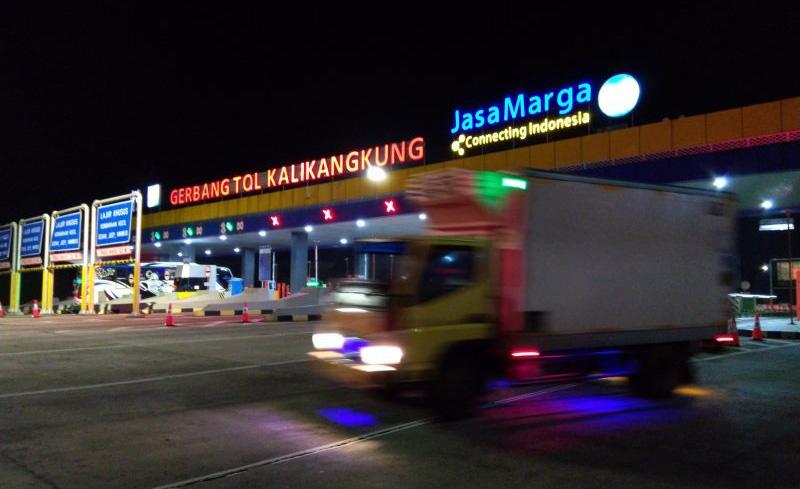 Kamis Dini Hari, Kendaraan Pemudik Masih Bebas Keluar Masuk Kota Semarang