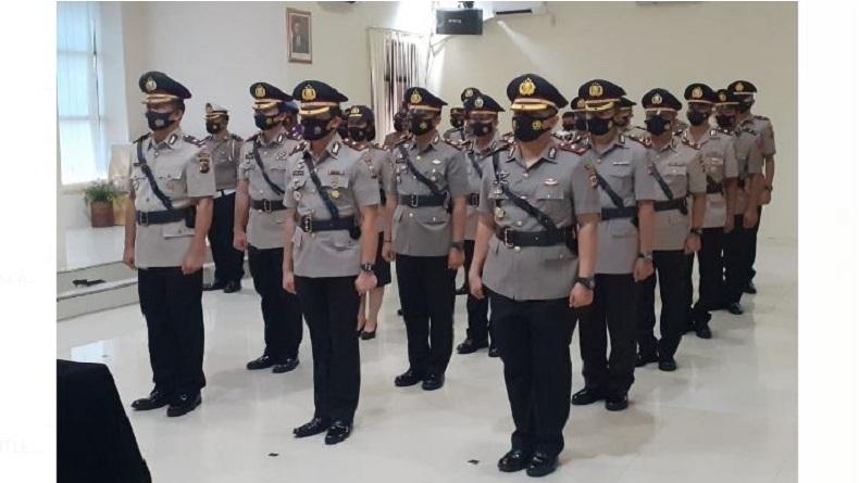 Daftar Lengkap Sertijab 6 Kapolsek dan 4 Perwira Polresta Manado