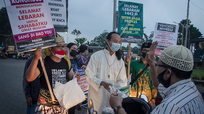 Aksi Damai Pemuda Lintas Agama Jaga Toleransi Antarumat - Bagian 2