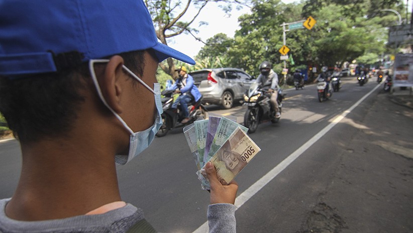 Jasa Penukaran Uang Baru Jelang Idul Fitri di Sawangan - Bagian 1